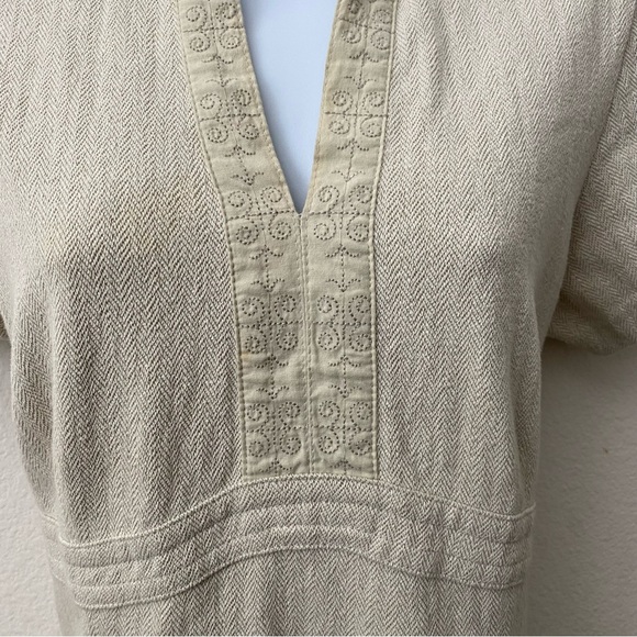 The Earth Collection, V-Neck Cotton Knee Length Dress - Picture 5 of 8